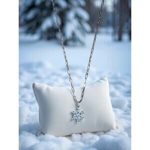 Women's Silver Tone Chain Necklace (16”) w/ 925 Snowflake Charm Holiday Stunning